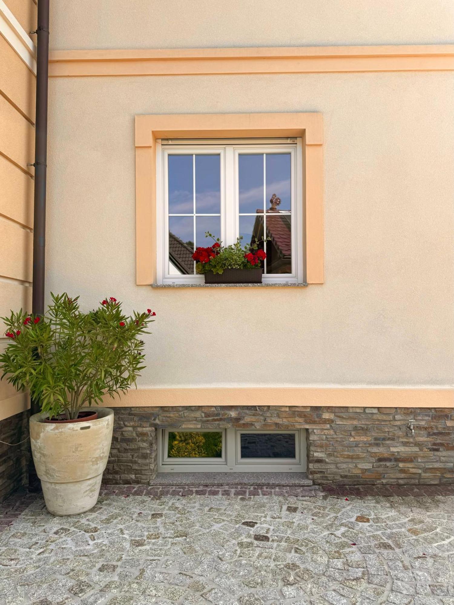 Apartamenty Agroturystyczne Papiernia Niedźwiedź Εξωτερικό φωτογραφία